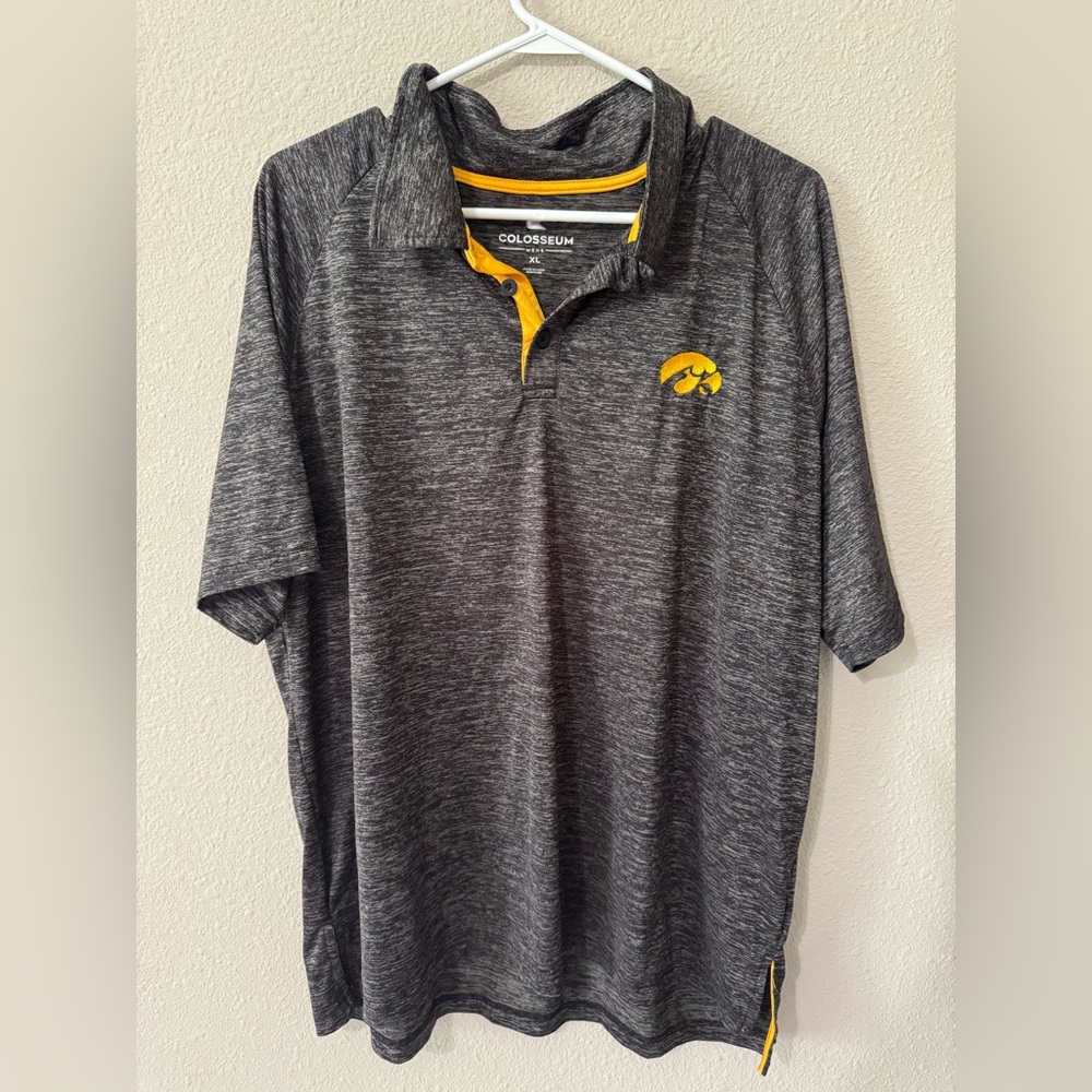Colosseum Men’s Gray Heather Polo with Yellow Logo - Iowa Hawkeyes